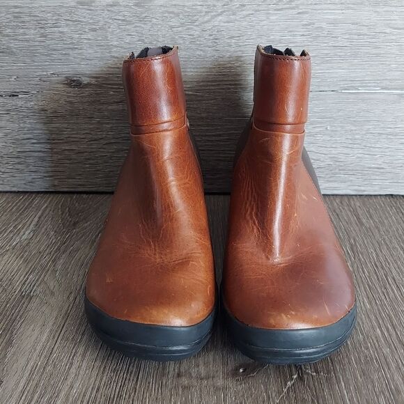 Merrell Veranda 2-tone Brown Leather Back Zip Up Ankle Mid Boots Women's 6.5 - Picture 2 of 10